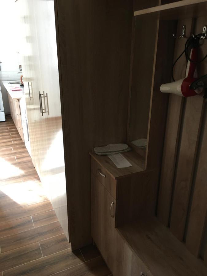 46,2 Karmysova Street Serviced Apartments Алма Ата Екстериор снимка